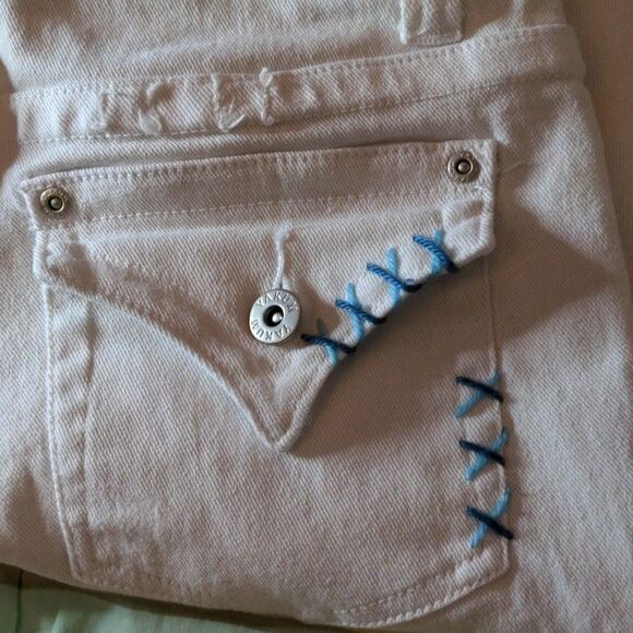Yakum white capri jeans size 26‎ - Picture 3 of 16